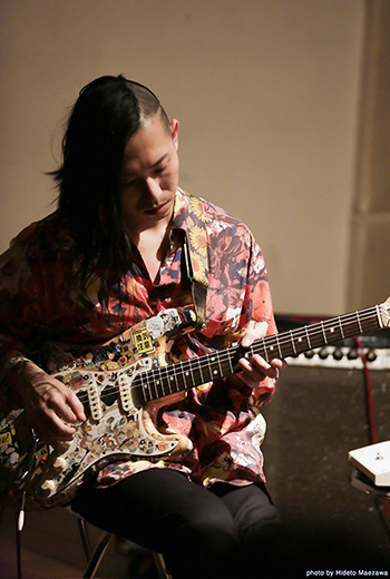 加藤一平 Ippei Kato：Guitar